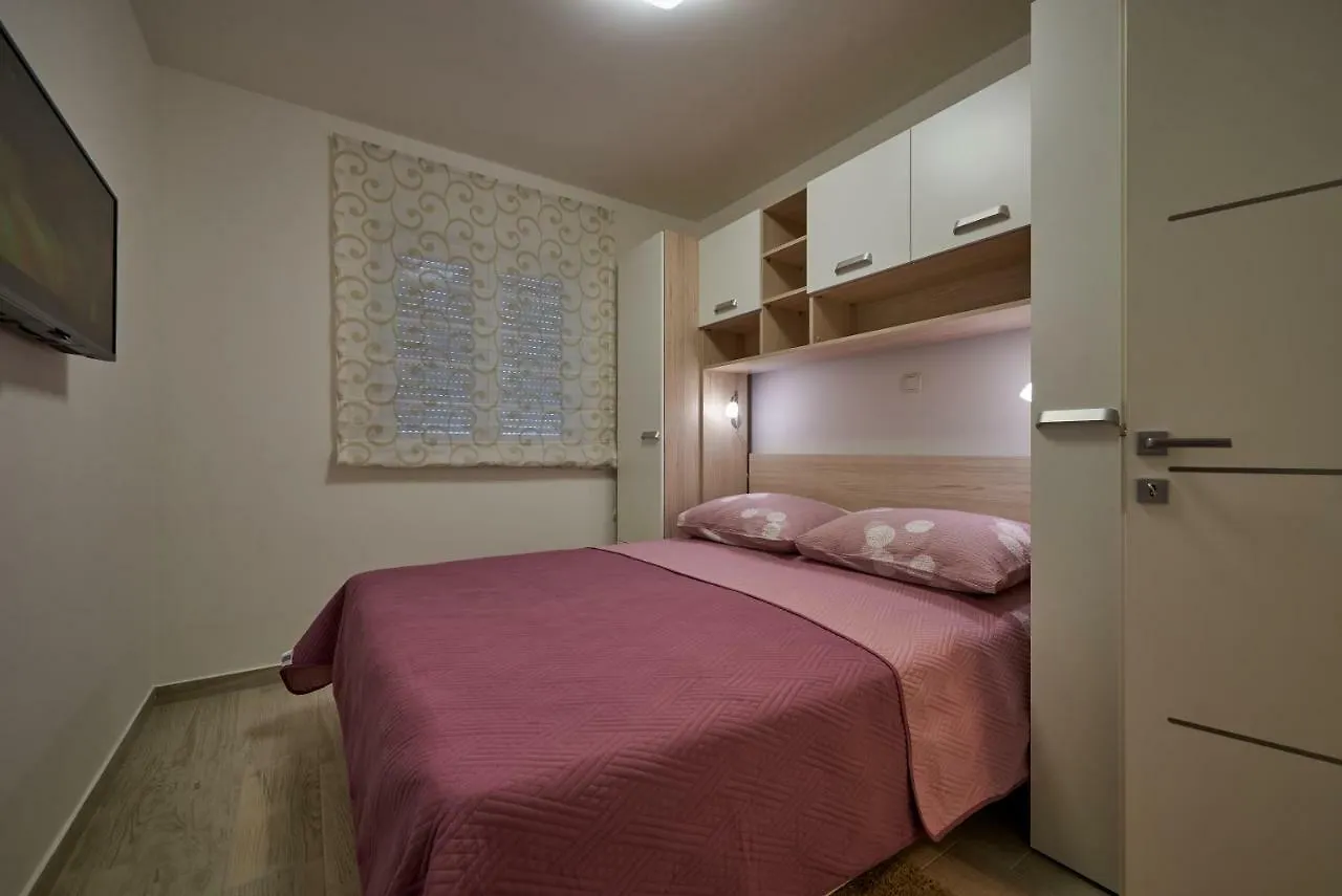 Ferienwohnung Apartman Jakov Trogir Kroatien