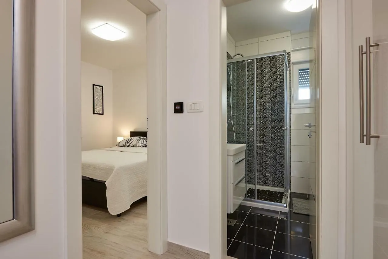 Apartment Ferienwohnung Apartman Jakov Trogir